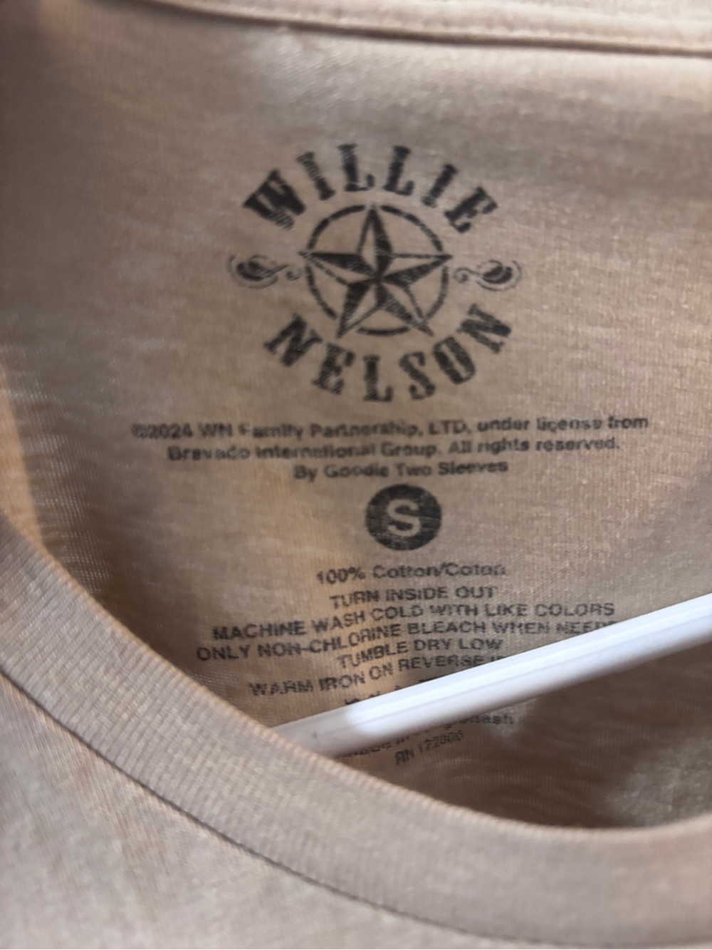 Willie Nelson Beige 'On The Road Again' Graphic Short Sleeve Tee - Picture 2 of 6
